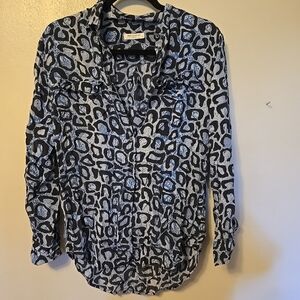 Equipment Femme 100% Silk Button Up Shirt Blouse Animal Print Blue Black S